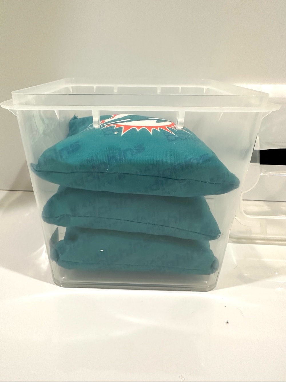 New Set Of 3 NFL Miami Dolphins Replacement Cornhole Bags w Storage Box - Picture 3 of 3